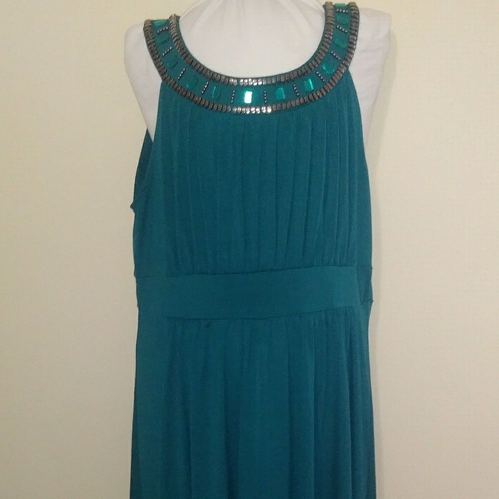Blooming rose green dress